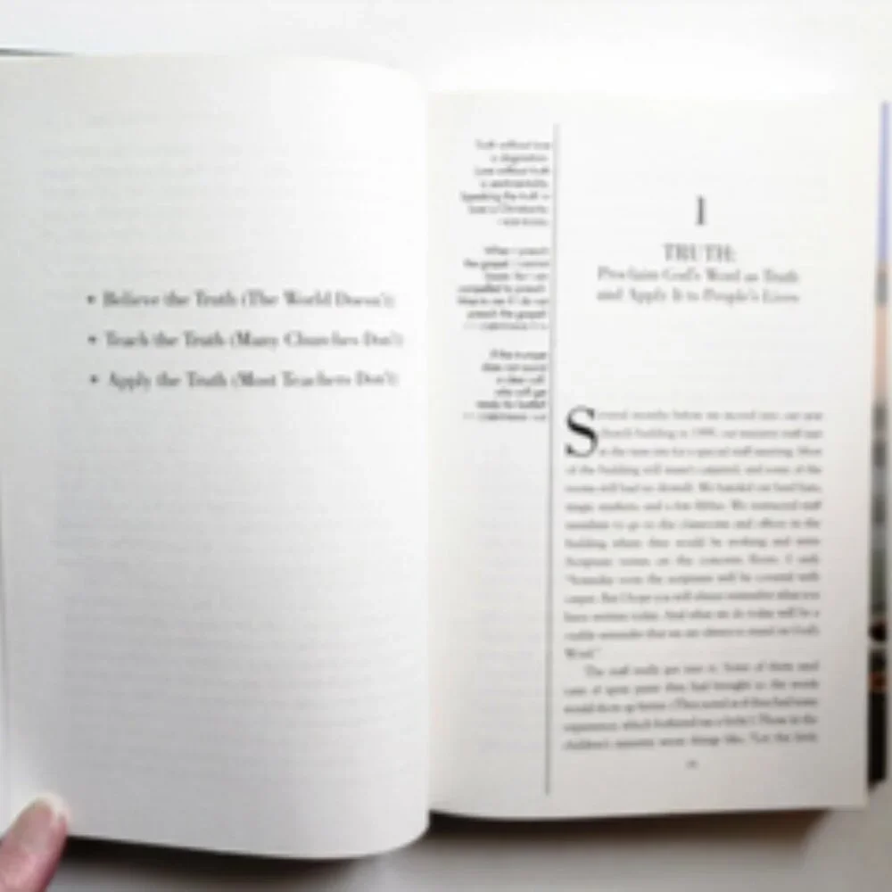 When God Builds a Church 10 Principles for Growing a Dynamic Church Russell SIGN